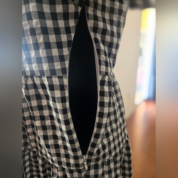 Gingham Puff Sleeve Ruffle Hem Smock Midi Dress Black & White Size Small - Picture 5 of 6